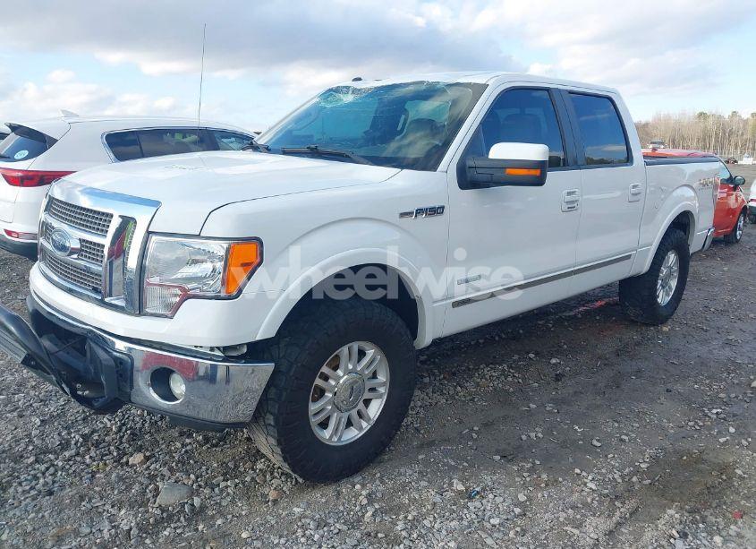 Photo 2 of 2011 Ford F-150 LARIAT (VIN 1FTFW1ET6BFA55571)