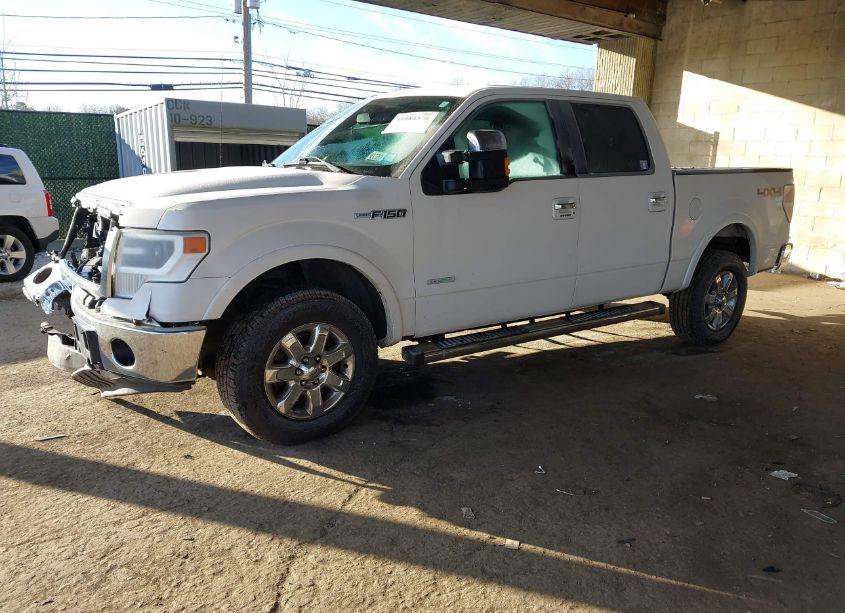 Photo 2 of 2013 Ford F-150 LARIAT (VIN 1FTFW1ET6DFC52887)