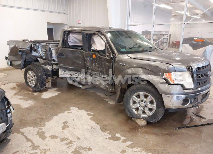2013 Ford F-150 XLT (VIN 1FTFW1ET7DFA10674) main photo
