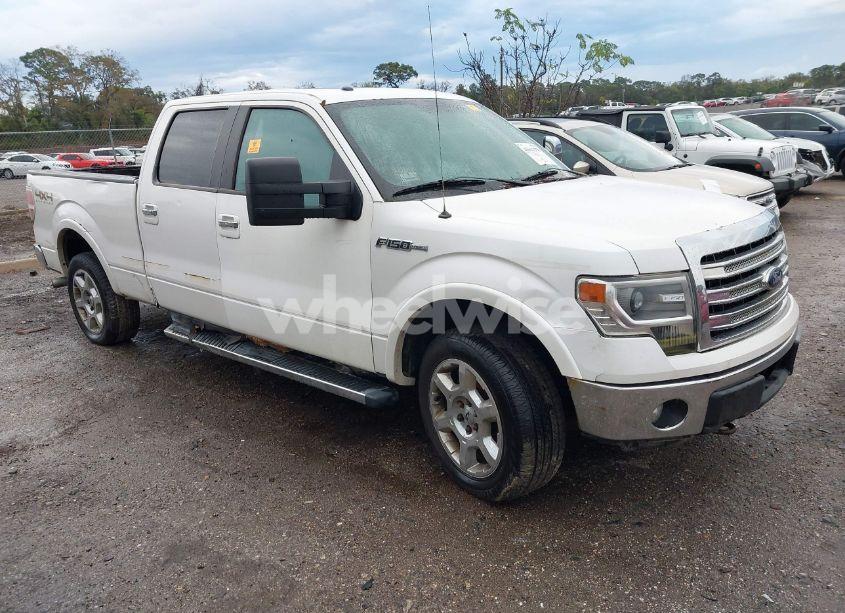 2013 Ford F-150 LARIAT (VIN 1FTFW1ET8DFB63144) main photo
