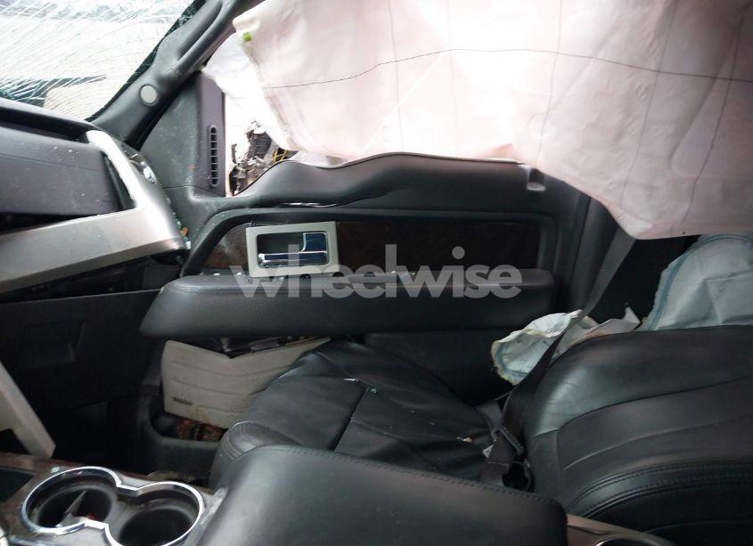 Photo 5 of 2014 Ford F-150 PLATINUM (VIN 1FTFW1ET8EFC07807)