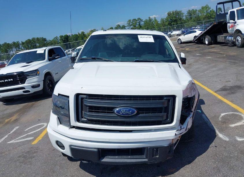 Photo 12 of 2014 Ford F-150 FX4 (VIN 1FTFW1ET8EKE37676)