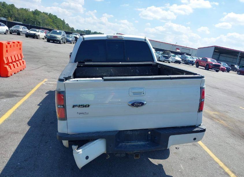 Photo 16 of 2014 Ford F-150 FX4 (VIN 1FTFW1ET8EKE37676)