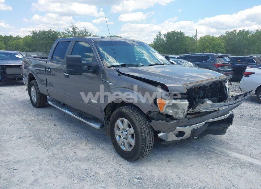 2014 Ford F-150 XLT (VIN 1FTFW1ET8EKF84712) main photo