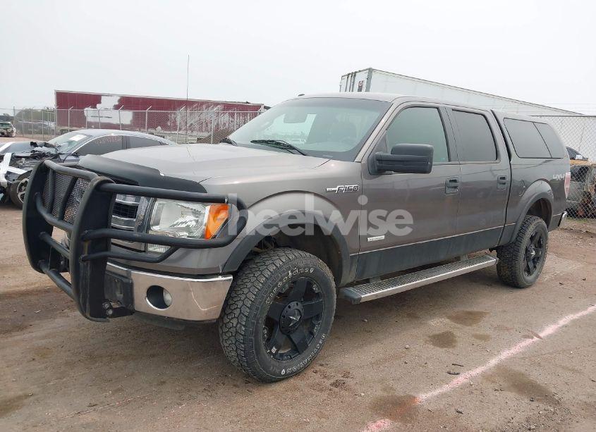 Photo 2 of 2013 Ford F150 SUPERCREW (VIN 1FTFW1ET9DFB46868)
