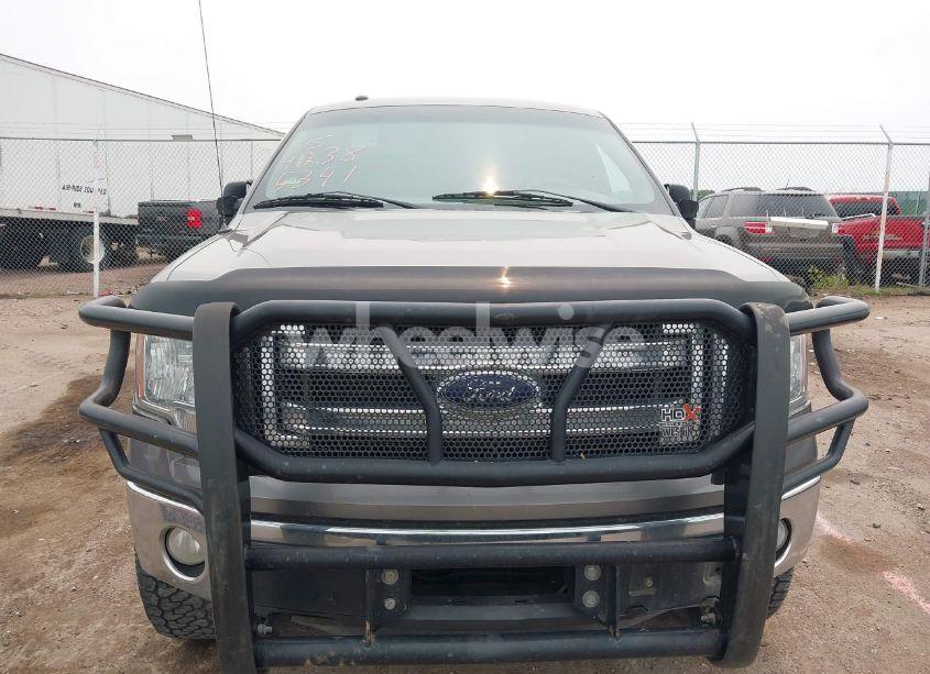 Photo 6 of 2013 Ford F150 SUPERCREW (VIN 1FTFW1ET9DFB46868)