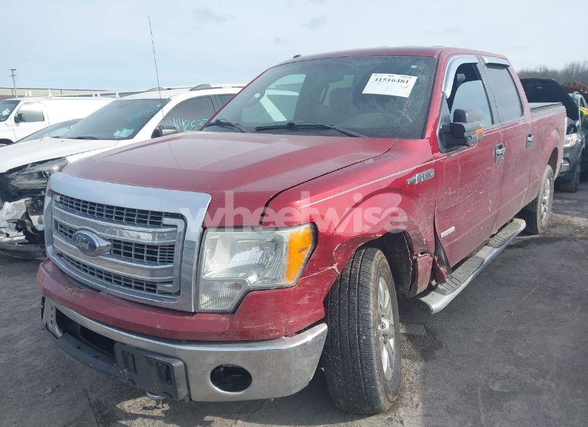 Photo 2 of 2013 Ford F-150 XLT (VIN 1FTFW1ET9DFC26476)