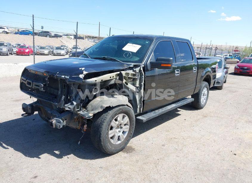 Photo 2 of 2014 Ford F-150 XLT (VIN 1FTFW1ET9EKF90261)