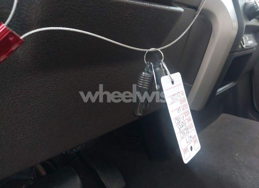 Photo 11 of 2010 Ford F-150 FX4/HARLEY-DAVIDSON/KING RANCH/LARIAT/PLATINUM/XL/XLT (VIN 1FTFW1EV0AFA06205)