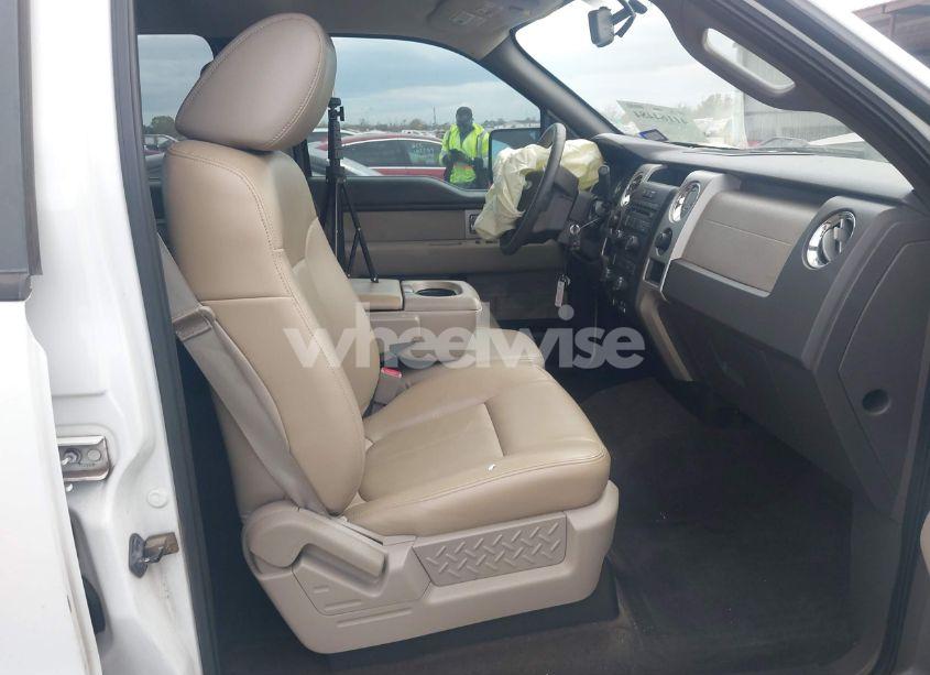 Photo 5 of 2010 Ford F-150 FX4/HARLEY-DAVIDSON/KING RANCH/LARIAT/PLATINUM/XL/XLT (VIN 1FTFW1EV0AFA06205)