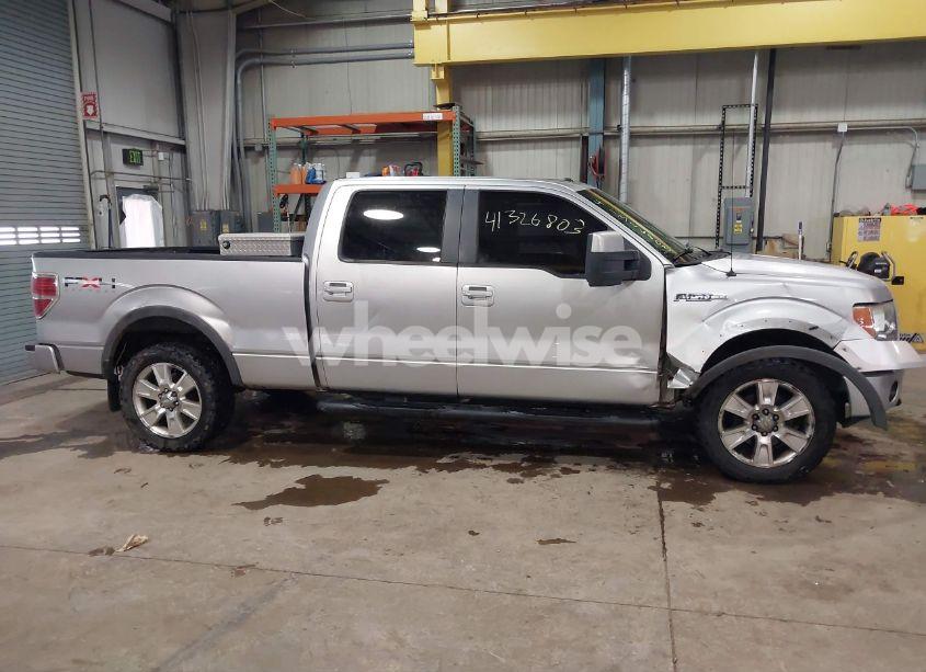 Photo 13 of 2010 Ford F-150 FX4/HARLEY-DAVIDSON/KING RANCH/LARIAT/PLATINUM/XL/XLT (VIN 1FTFW1EV0AFA72687)