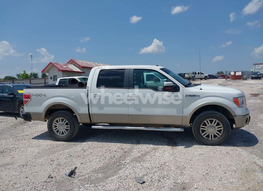 Photo 13 of 2010 Ford F-150 FX4/HARLEY-DAVIDSON/KING RANCH/LARIAT/PLATINUM/XL/XLT (VIN 1FTFW1EV0AFB39952)