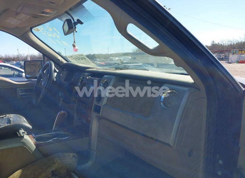 Photo 5 of 2010 Ford F-150 FX4/HARLEY-DAVIDSON/KING RANCH/LARIAT/PLATINUM/XL/XLT (VIN 1FTFW1EV0AFC10003)