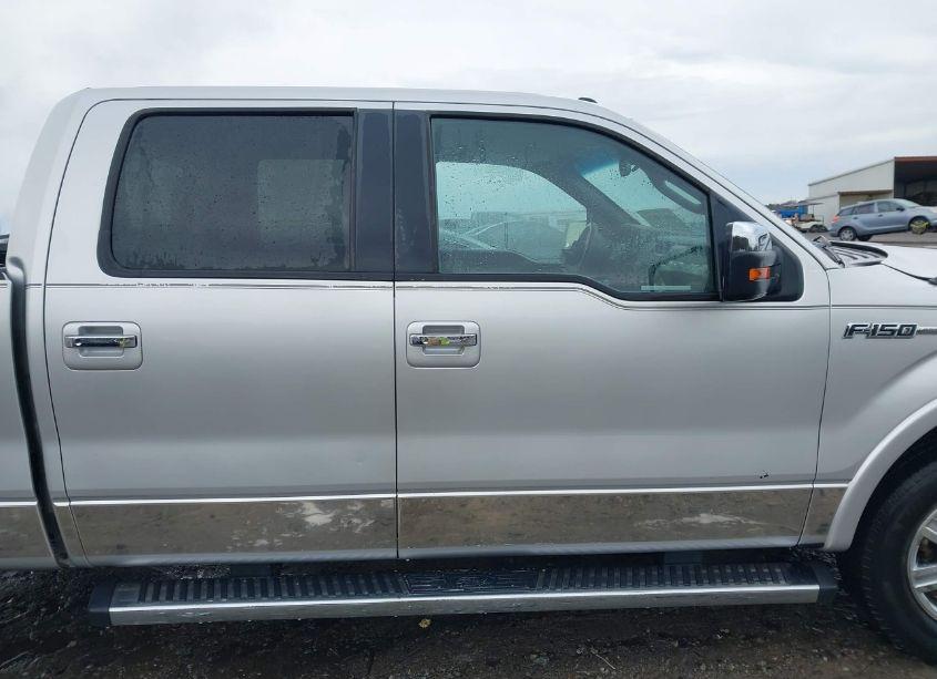 Photo 13 of 2010 Ford F-150 FX4/HARLEY-DAVIDSON/KING RANCH/LARIAT/PLATINUM/XL/XLT (VIN 1FTFW1EV0AFC60092)