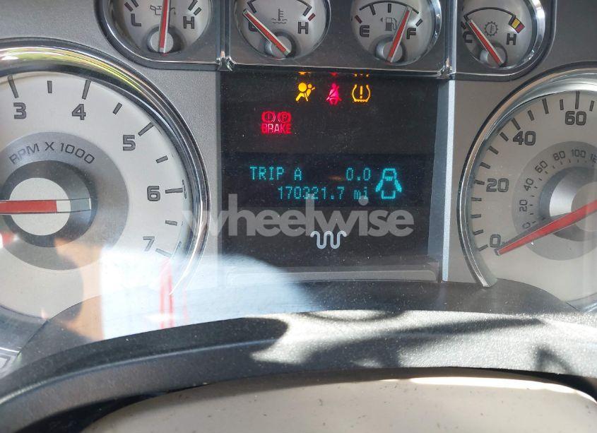 Photo 15 of 2010 Ford F-150 FX4/HARLEY-DAVIDSON/KING RANCH/LARIAT/PLATINUM/XL/XLT (VIN 1FTFW1EV0AKB05887)