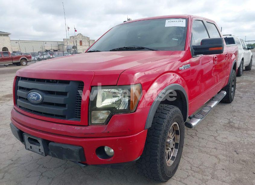 Photo 2 of 2010 Ford F-150 FX4/HARLEY-DAVIDSON/KING RANCH/LARIAT/PLATINUM/XL/XLT (VIN 1FTFW1EV1AFA13311)