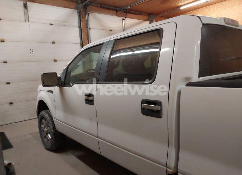 Photo 14 of 2010 Ford F-150 FX4/HARLEY-DAVIDSON/KING RANCH/LARIAT/PLATINUM/XL/XLT (VIN 1FTFW1EV1AFA95556)