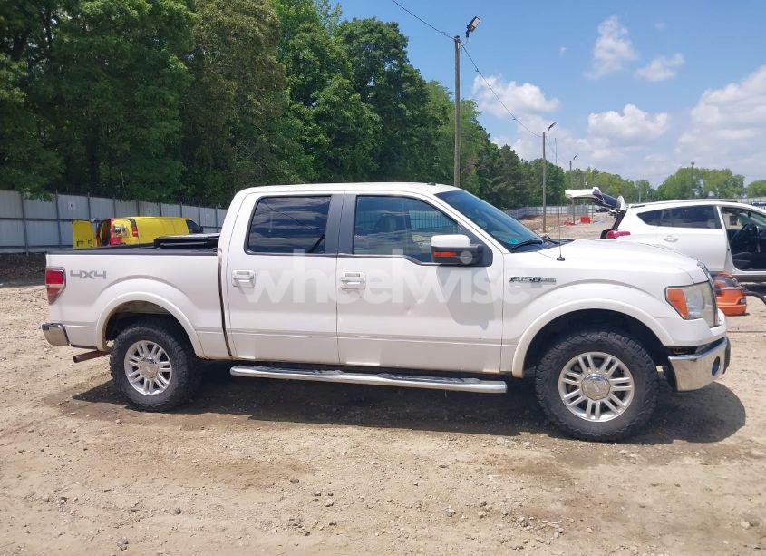 Photo 13 of 2010 Ford F-150 FX4/HARLEY-DAVIDSON/KING RANCH/LARIAT/PLATINUM/XL/XLT (VIN 1FTFW1EV1AFB59398)