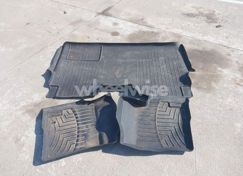 Photo 12 of 2010 Ford F-150 FX4/HARLEY-DAVIDSON/KING RANCH/LARIAT/PLATINUM/XL/XLT (VIN 1FTFW1EV1AKE07219)