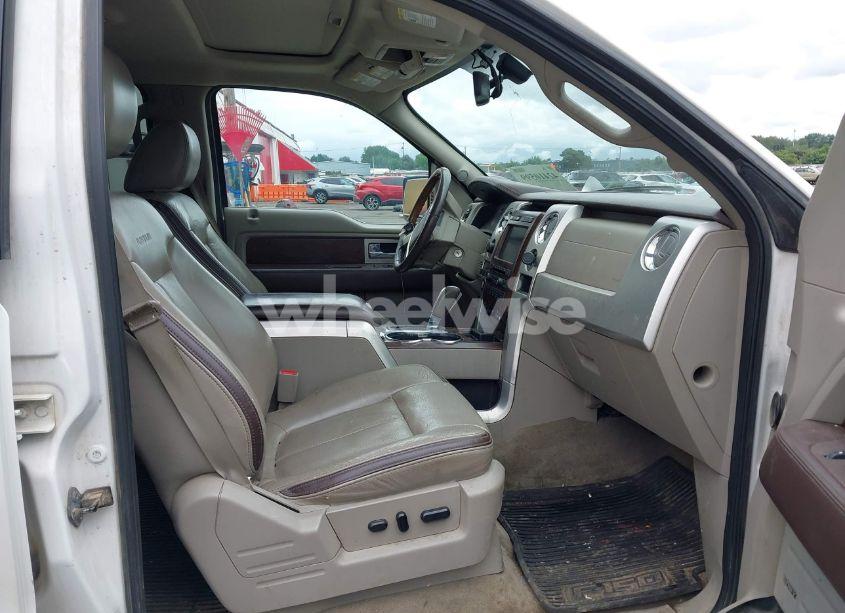 Photo 5 of 2010 Ford F-150 FX4/HARLEY-DAVIDSON/KING RANCH/LARIAT/PLATINUM/XL/XLT (VIN 1FTFW1EV2AFB00649)