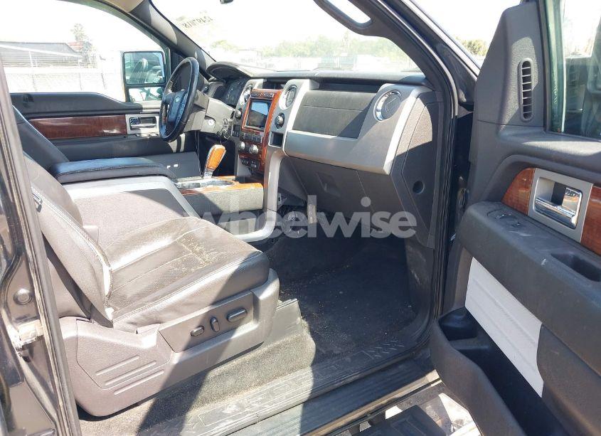 Photo 5 of 2010 Ford F-150 FX4/HARLEY-DAVIDSON/KING RANCH/LARIAT/PLATINUM/XL/XLT (VIN 1FTFW1EV2AFC73331)