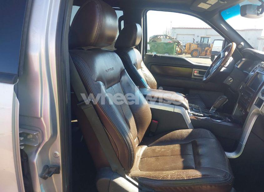 Photo 5 of 2010 Ford F-150 FX4/HARLEY-DAVIDSON/KING RANCH/LARIAT/PLATINUM/XL/XLT (VIN 1FTFW1EV2AFD03329)