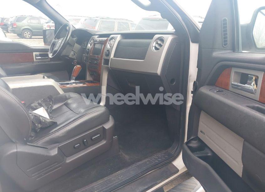 Photo 5 of 2010 Ford F-150 FX4/HARLEY-DAVIDSON/KING RANCH/LARIAT/PLATINUM/XL/XLT (VIN 1FTFW1EV2AFD24911)