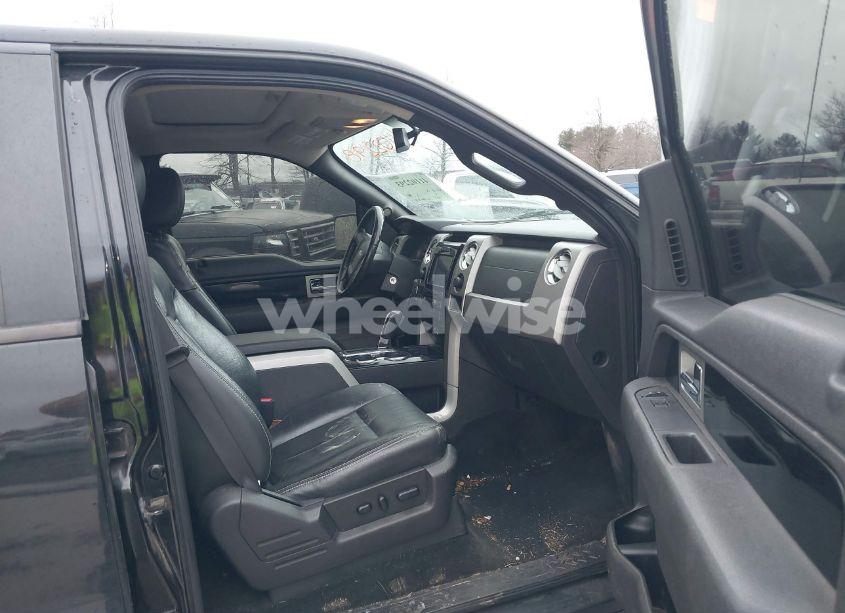 Photo 5 of 2010 Ford F-150 FX4/HARLEY-DAVIDSON/KING RANCH/LARIAT/PLATINUM/XL/XLT (VIN 1FTFW1EV2AFD52207)