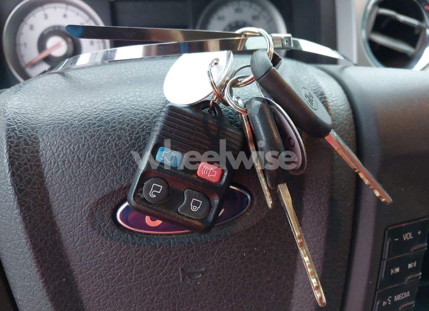 Photo 11 of 2010 Ford F-150 FX4/HARLEY-DAVIDSON/KING RANCH/LARIAT/PLATINUM/XL/XLT (VIN 1FTFW1EV3AFA02603)