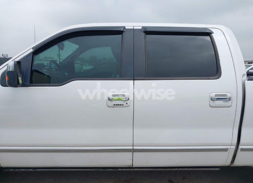 Photo 14 of 2010 Ford F-150 FX4/HARLEY-DAVIDSON/KING RANCH/LARIAT/PLATINUM/XL/XLT (VIN 1FTFW1EV3AFA45158)