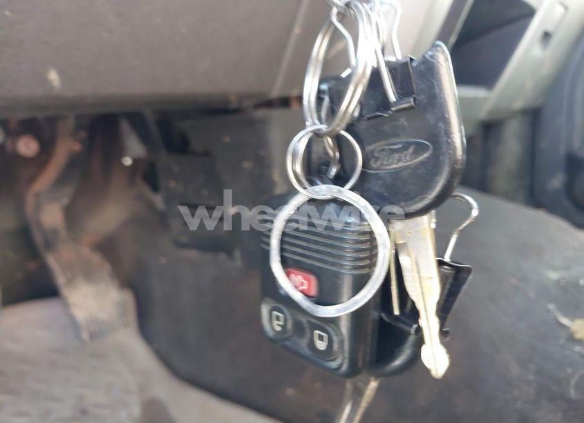 Photo 11 of 2010 Ford F-150 FX4/HARLEY-DAVIDSON/KING RANCH/LARIAT/PLATINUM/XL/XLT (VIN 1FTFW1EV3AFB49746)