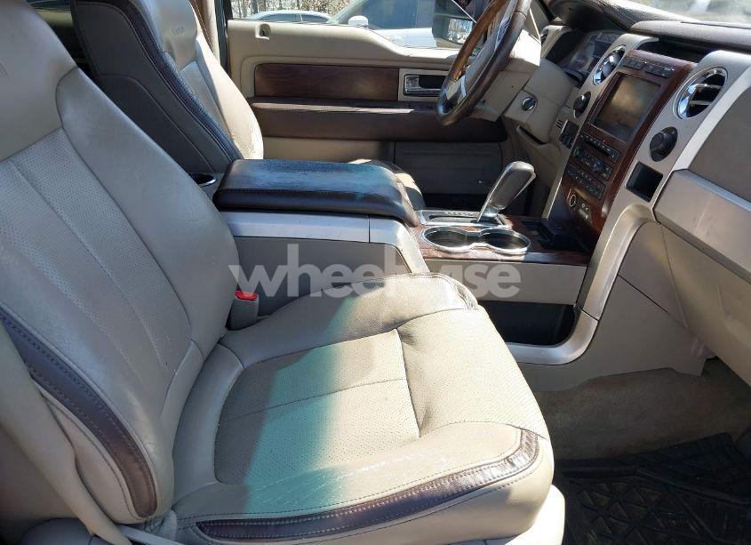 Photo 5 of 2010 Ford F-150 FX4/HARLEY-DAVIDSON/KING RANCH/LARIAT/PLATINUM/XL/XLT (VIN 1FTFW1EV3AFB59600)