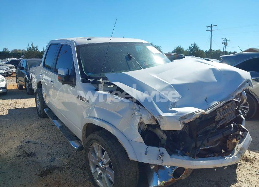 2010 Ford F-150 FX4/HARLEY-DAVIDSON/KING RANCH/LARIAT/PLATINUM/XL/XLT (VIN 1FTFW1EV3AKA18694) main photo