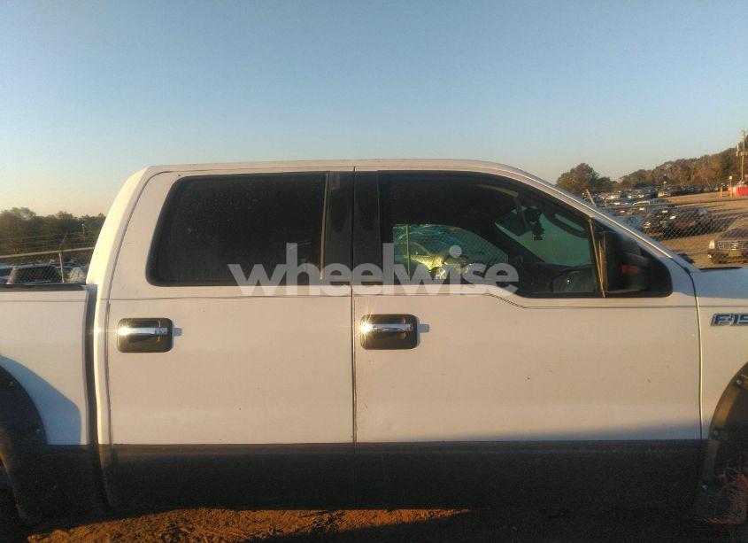 Photo 13 of 2010 Ford F-150 FX4/HARLEY-DAVIDSON/KING RANCH/LARIAT/PLATINUM/XL/XLT (VIN 1FTFW1EV3AKA58886)