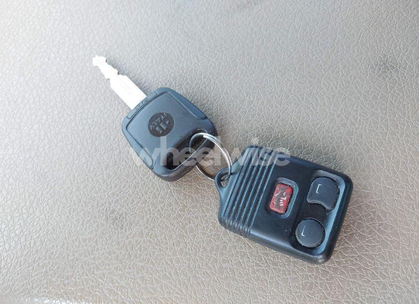 Photo 11 of 2010 Ford F-150 FX4/HARLEY-DAVIDSON/KING RANCH/LARIAT/PLATINUM/XL/XLT (VIN 1FTFW1EV3AKB55859)