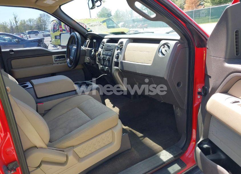 Photo 5 of 2010 Ford F-150 FX4/HARLEY-DAVIDSON/KING RANCH/LARIAT/PLATINUM/XL/XLT (VIN 1FTFW1EV3AKB55859)