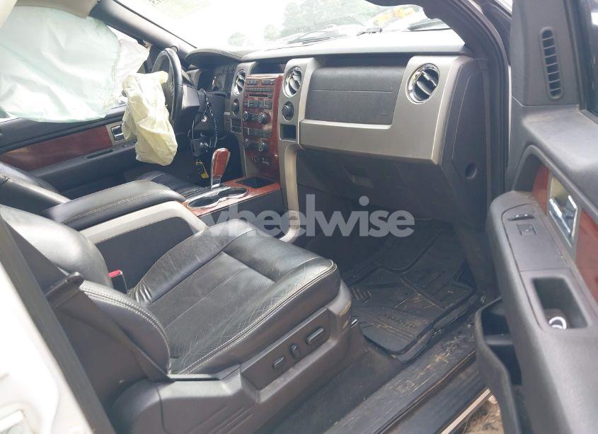 Photo 5 of 2010 Ford F-150 FX4/HARLEY-DAVIDSON/KING RANCH/LARIAT/PLATINUM/XL/XLT (VIN 1FTFW1EV4AFA68545)