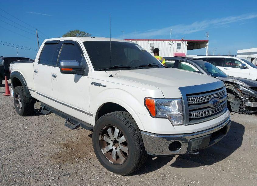2010 Ford F-150 FX4/HARLEY-DAVIDSON/KING RANCH/LARIAT/PLATINUM/XL/XLT (VIN 1FTFW1EV4AFB07666) main photo