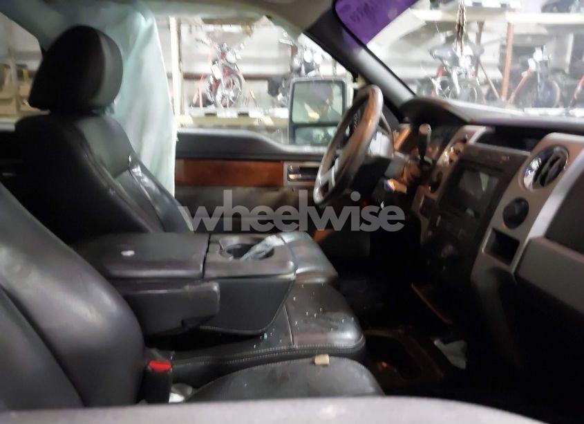 Photo 5 of 2010 Ford F-150 FX4/HARLEY-DAVIDSON/KING RANCH/LARIAT/PLATINUM/XL/XLT (VIN 1FTFW1EV4AFB27500)