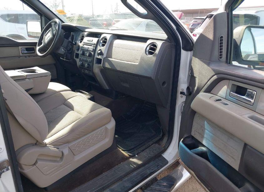 Photo 5 of 2010 Ford F-150 FX4/HARLEY-DAVIDSON/KING RANCH/LARIAT/PLATINUM/XL/XLT (VIN 1FTFW1EV6AFA14423)