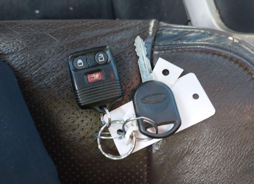 Photo 11 of 2010 Ford F-150 FX4/HARLEY-DAVIDSON/KING RANCH/LARIAT/PLATINUM/XL/XLT (VIN 1FTFW1EV6AFA29777)