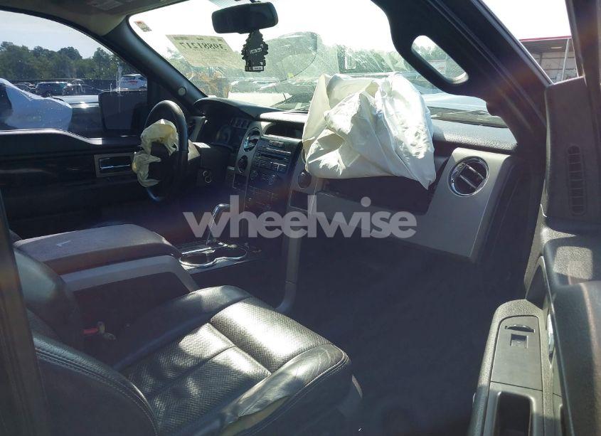 Photo 5 of 2010 Ford F-150 FX4/HARLEY-DAVIDSON/KING RANCH/LARIAT/PLATINUM/XL/XLT (VIN 1FTFW1EV6AFB59381)