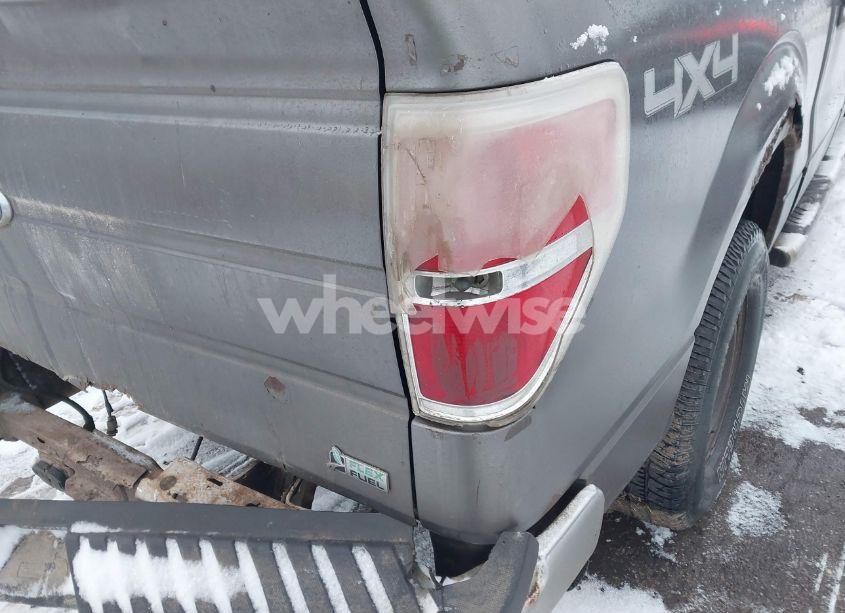 Photo 6 of 2010 Ford F-150 FX4/HARLEY-DAVIDSON/KING RANCH/LARIAT/PLATINUM/XL/XLT (VIN 1FTFW1EV6AFB77430)