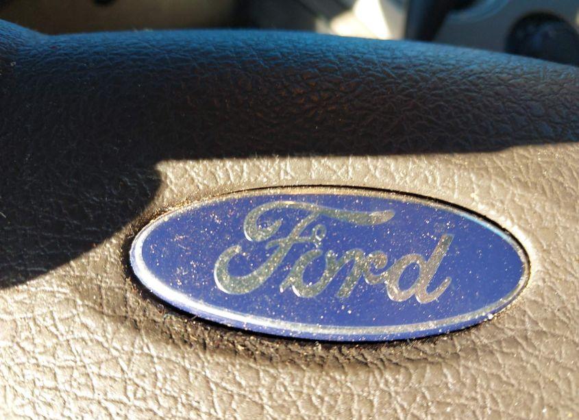 Photo 12 of 2010 Ford F-150 FX4/HARLEY-DAVIDSON/KING RANCH/LARIAT/PLATINUM/XL/XLT (VIN 1FTFW1EV6AKB04873)