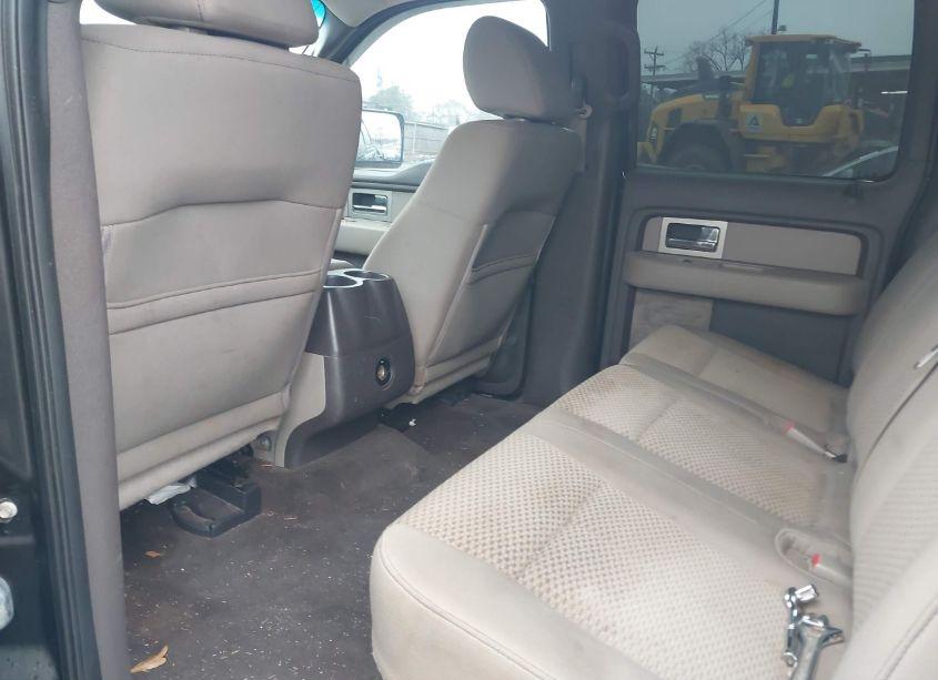 Photo 8 of 2010 Ford F-150 FX4/HARLEY-DAVIDSON/KING RANCH/LARIAT/PLATINUM/XL/XLT (VIN 1FTFW1EV6AKB04873)