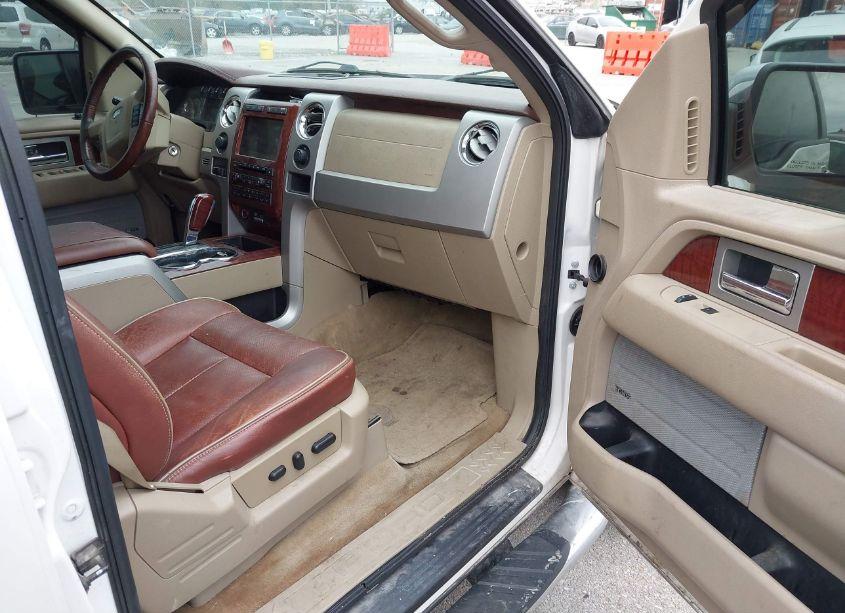 Photo 5 of 2010 Ford F-150 FX4/HARLEY-DAVIDSON/KING RANCH/LARIAT/PLATINUM/XL/XLT (VIN 1FTFW1EV6AKB32592)