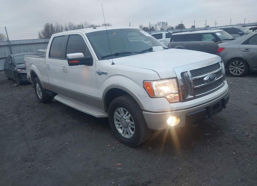 2010 Ford F-150 FX4/HARLEY-DAVIDSON/KING RANCH/LARIAT/PLATINUM/XL/XLT (VIN 1FTFW1EV6AKB69271) main photo
