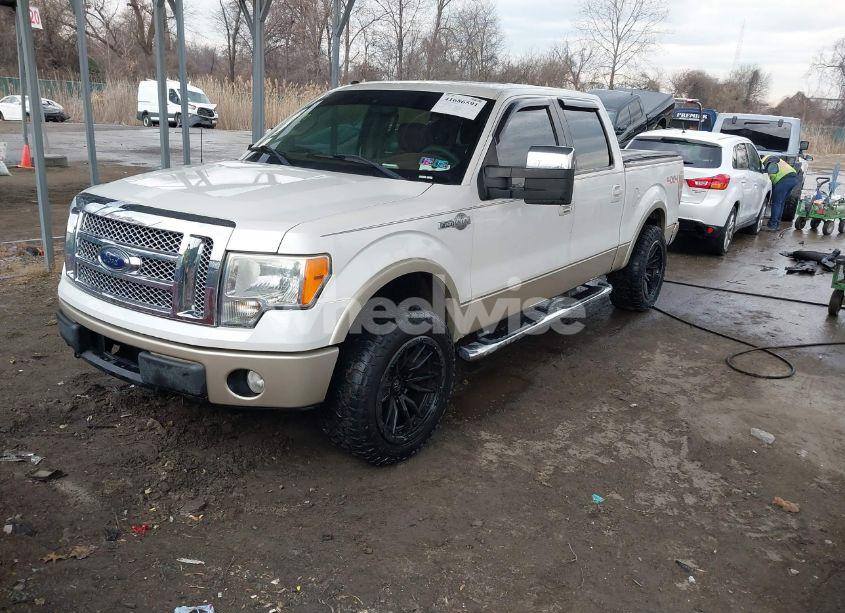 Photo 2 of 2010 Ford F-150 FX4/HARLEY-DAVIDSON/KING RANCH/LARIAT/PLATINUM/XL/XLT (VIN 1FTFW1EV6AKC01524)