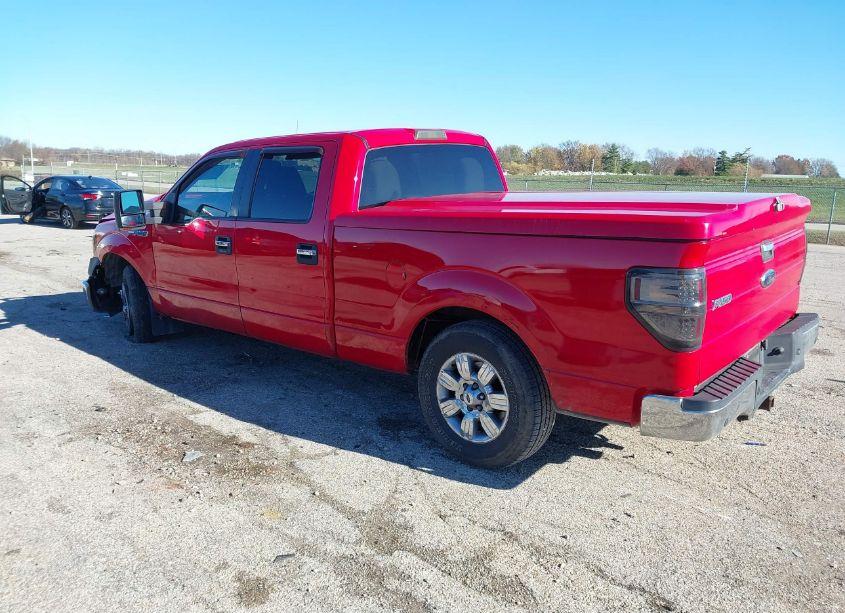 Photo 3 of 2010 Ford F-150 FX4/HARLEY-DAVIDSON/KING RANCH/LARIAT/PLATINUM/XL/XLT (VIN 1FTFW1EV7AFB31959)