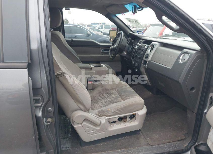 Photo 5 of 2010 Ford F-150 FX4/HARLEY-DAVIDSON/KING RANCH/LARIAT/PLATINUM/XL/XLT (VIN 1FTFW1EV7AFC10547)